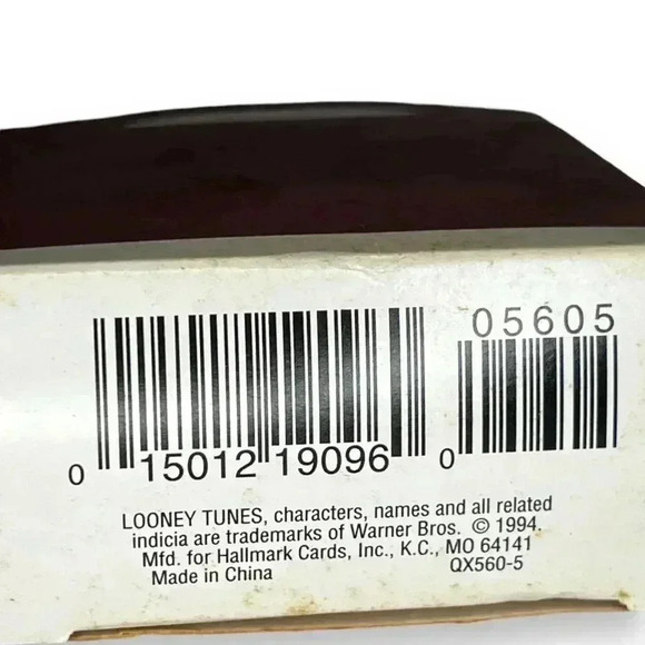 VTG 90s Hallmark Keepsake Ornaments Lot x4 Ornaments Baby Girl LOONEY TUNES - Picture 14 of 15